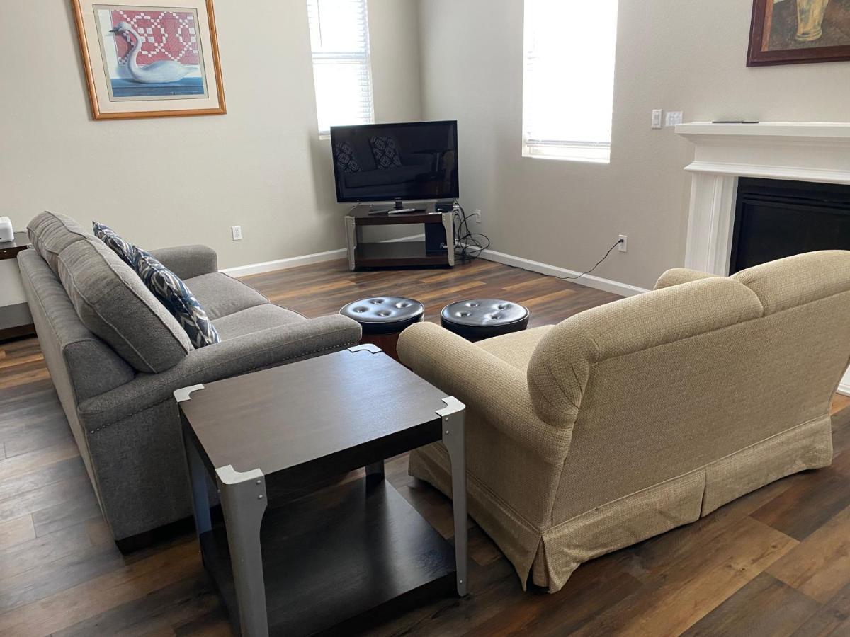 Spacious 3Bd,2Ba, Ideal For Families! Santa Rosa Extérieur photo