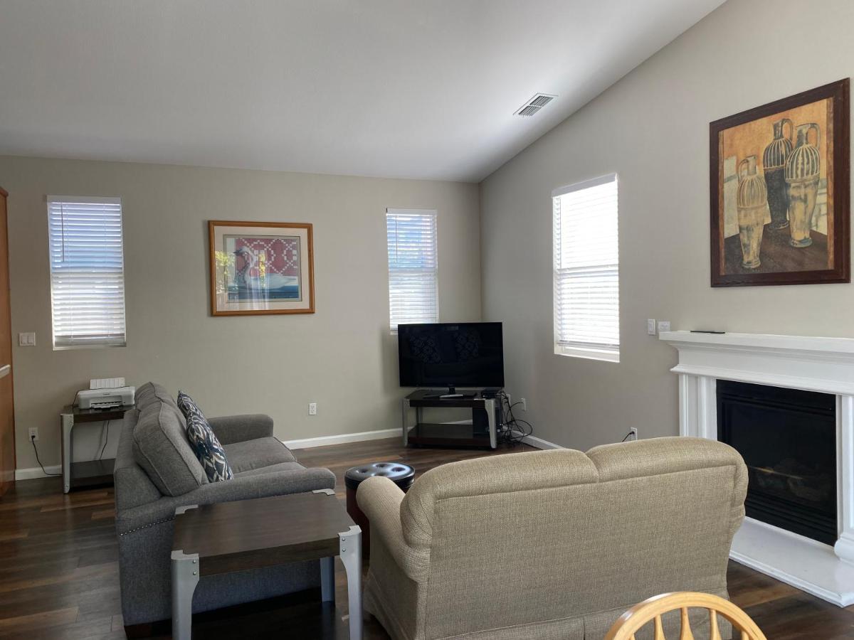 Spacious 3Bd,2Ba, Ideal For Families! Santa Rosa Extérieur photo