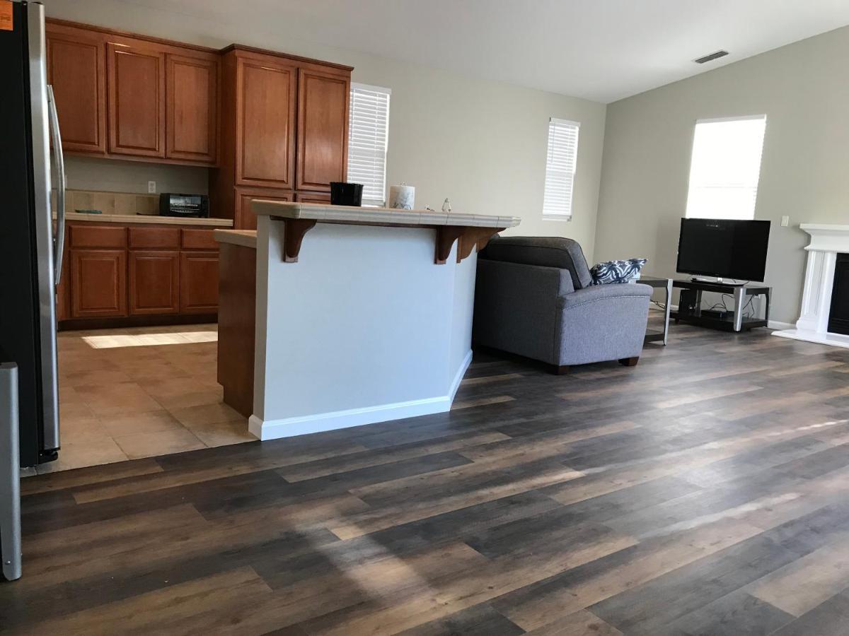 Spacious 3Bd,2Ba, Ideal For Families! Santa Rosa Extérieur photo